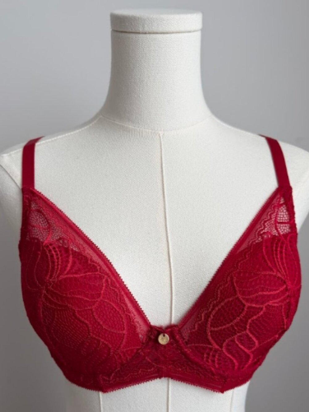 NWT Natori Lotus Edge Plunge Underwire Bra Garnet Red 730047 Lace Size 32DD